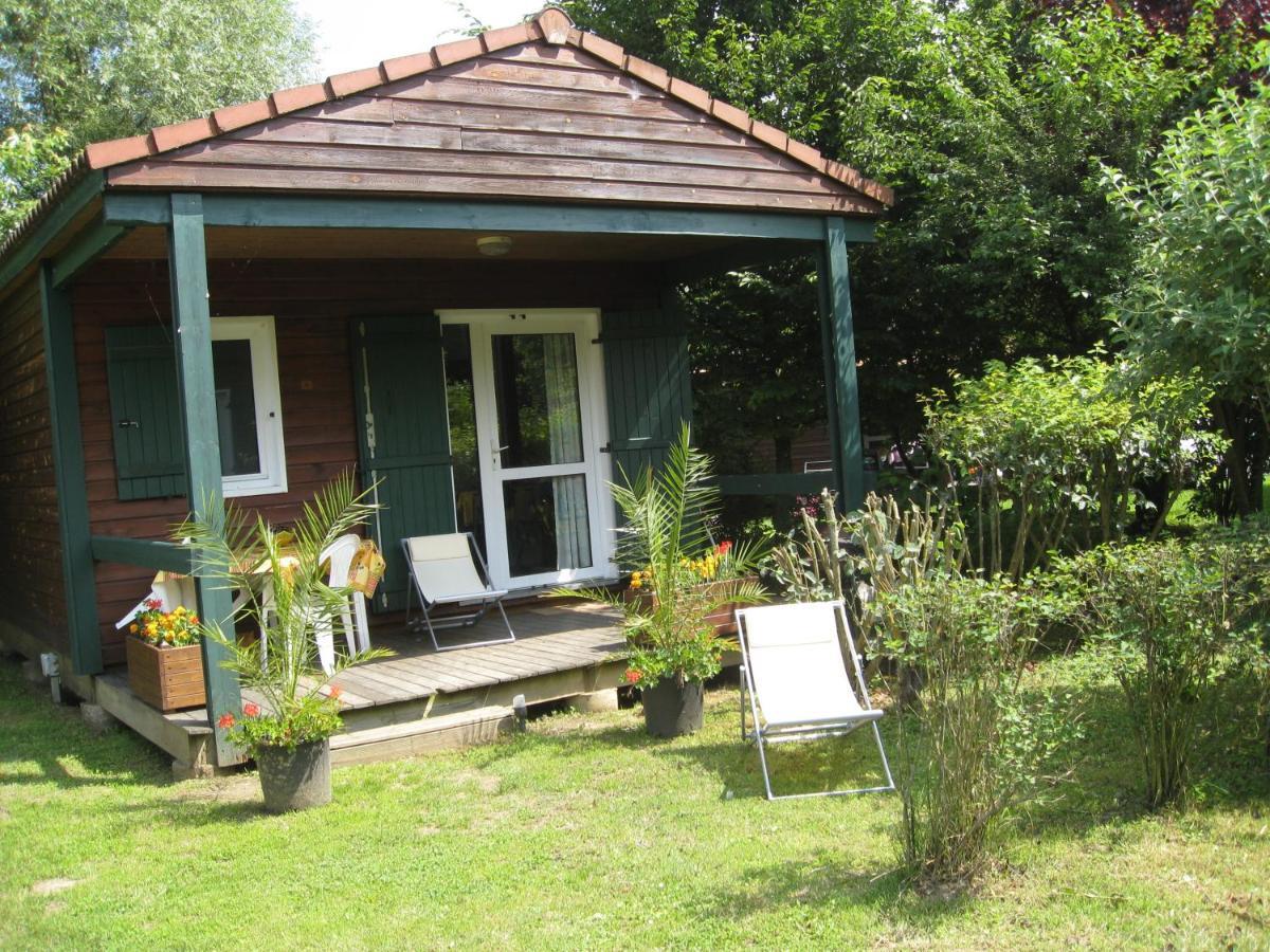 Camping Les Portes Du Beaujolais Anse Phòng bức ảnh