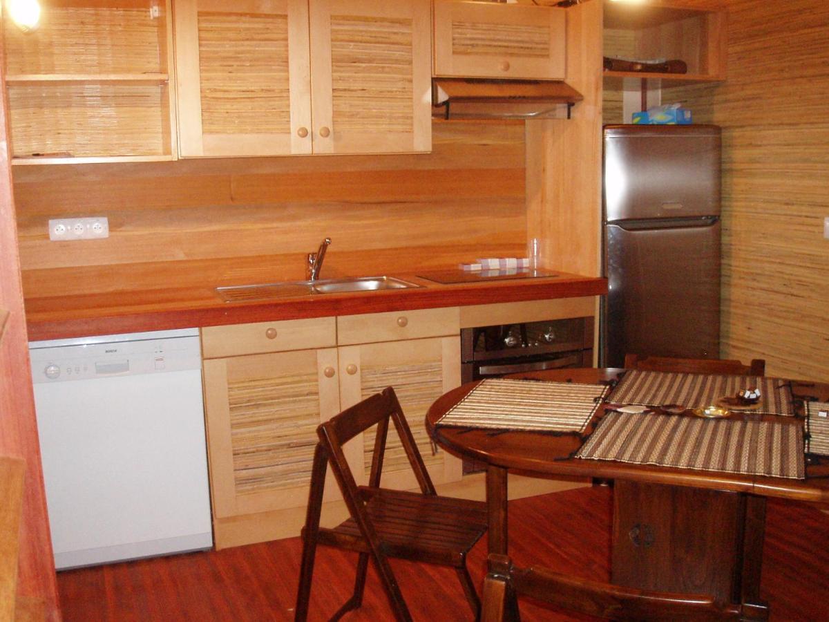 Camping Les Portes Du Beaujolais Anse Phòng bức ảnh